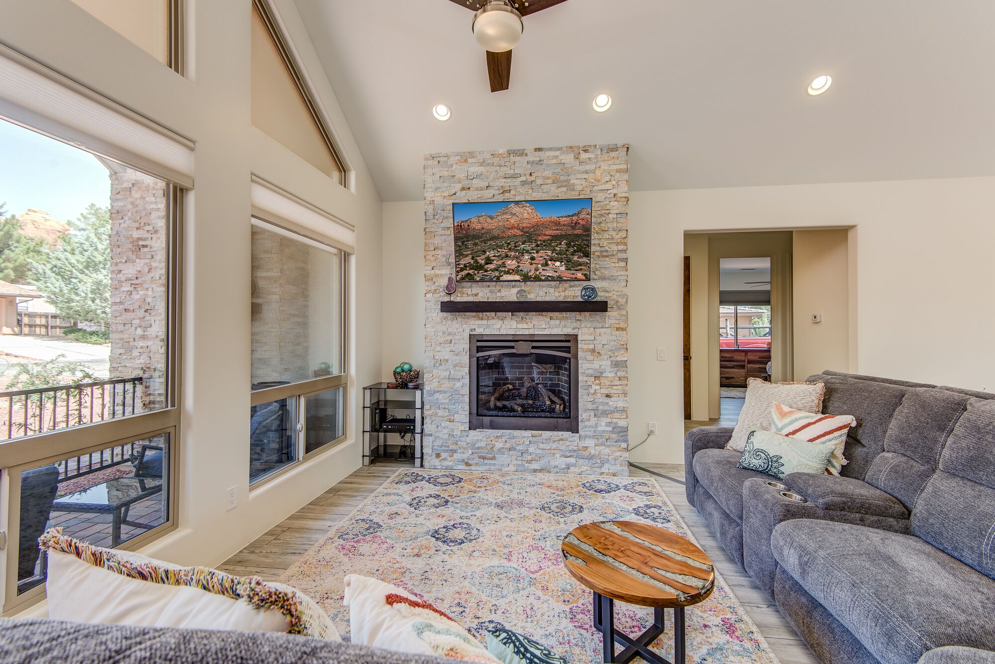 Sedona La Belle Maison Chef's Kitchen+Enjoy The Outdoors While Relaxing On The Patio+Hot Tub!
