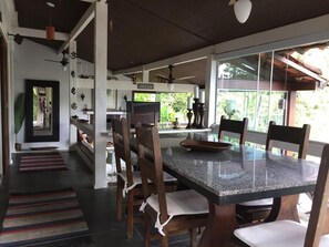 Dining - Ocean View in Angra dos Reis (Angra dos Reis)
