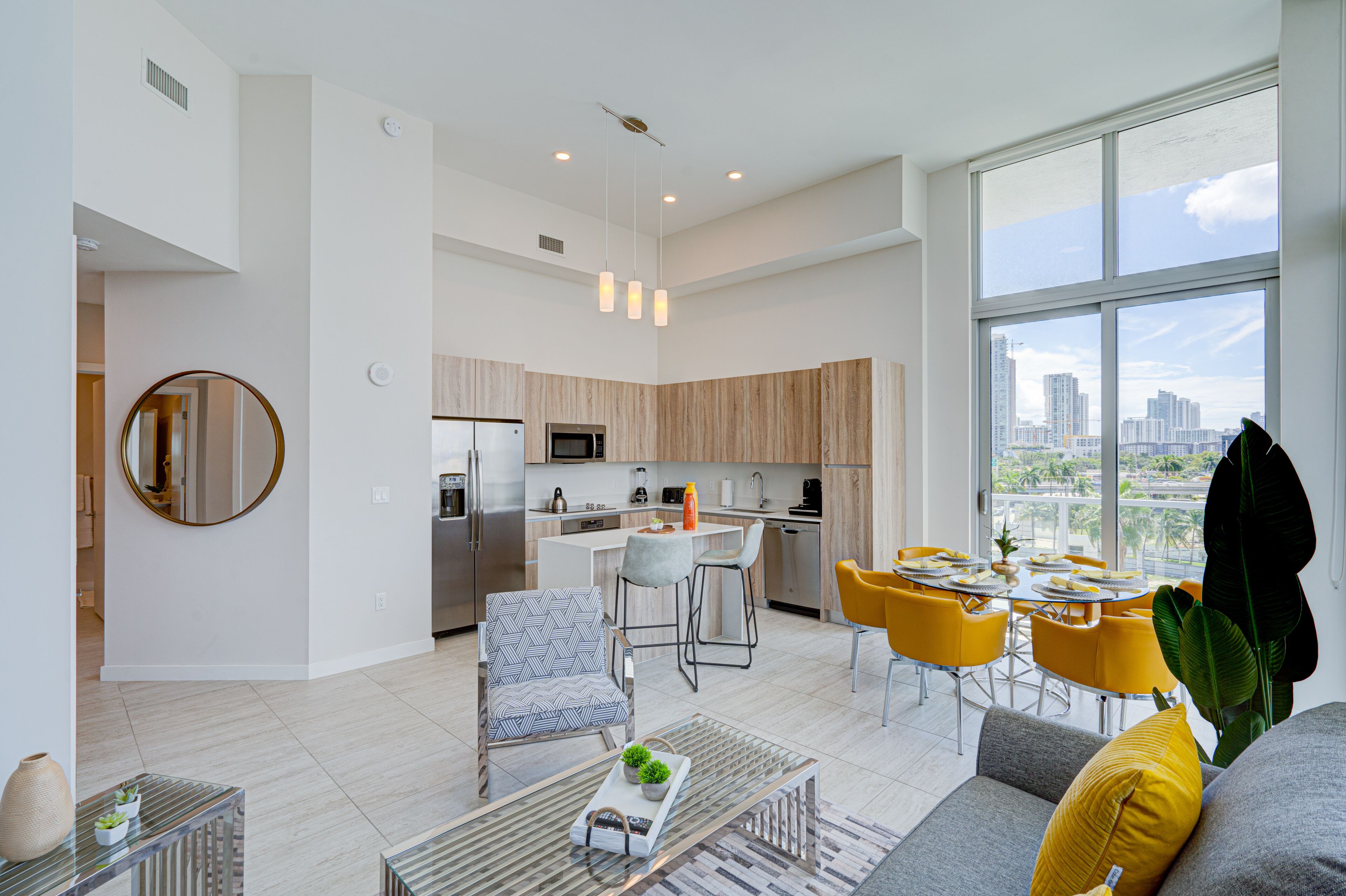 GJ502 DESIGN DISTRICT, LUXURY PARADISE
