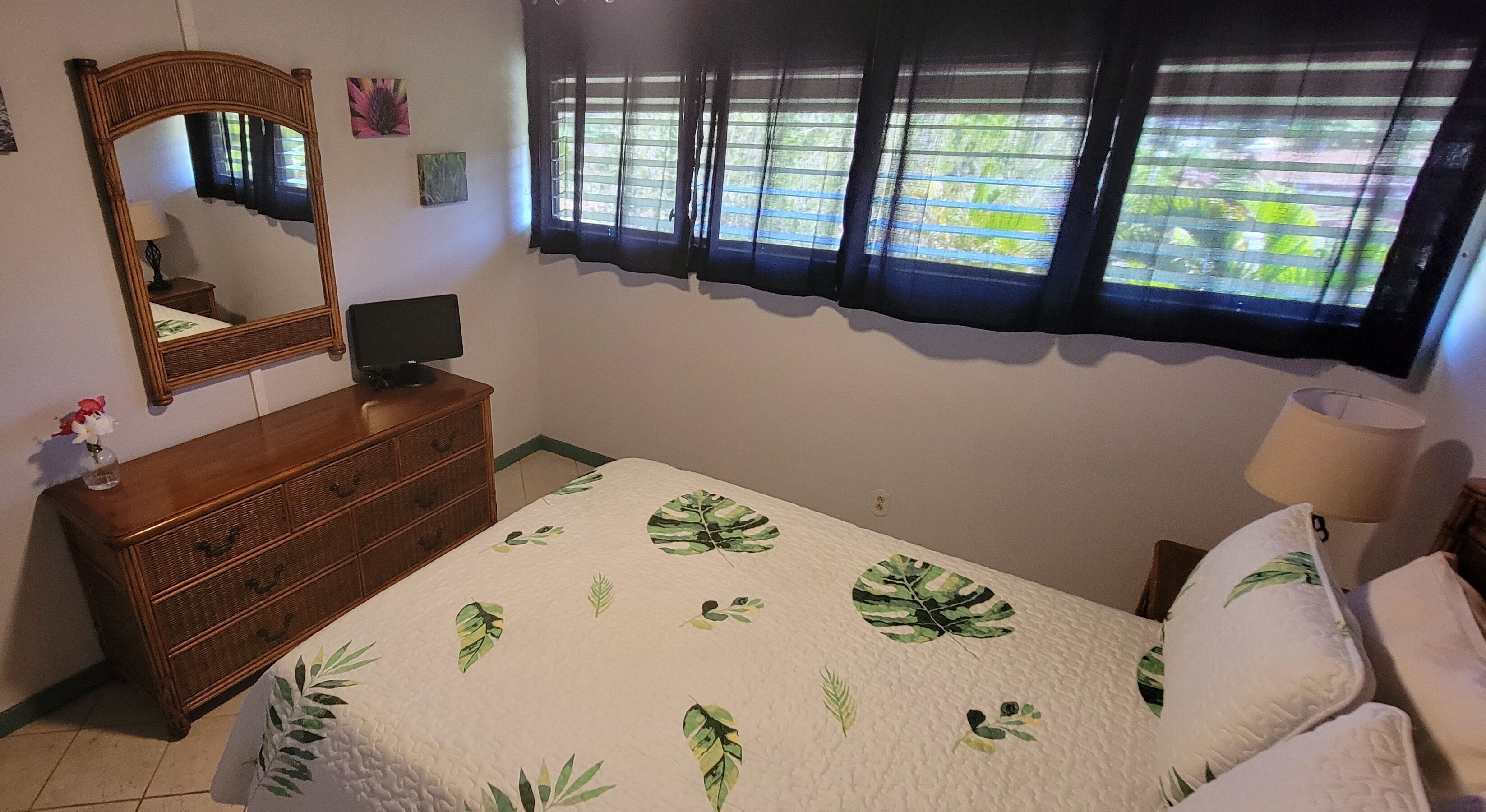 1 chambre, fer et planche à repasser, lit parapluie, Wi-Fi gratuit