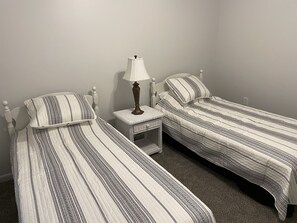 3 Schlafzimmer, Bügeleisen/Bügelbrett, Reisekinderbett, kostenloses WLAN