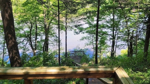 River Cottage Hot Tub Firepit Wi-Fi Dog Friendly