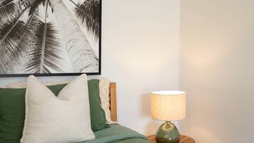 Desk, iron/ironing board, free WiFi, bed sheets