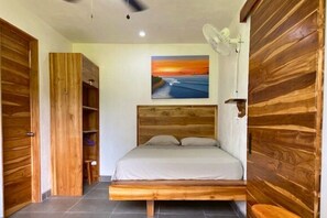 2 Schlafzimmer, Zimmersafe, kostenloses WLAN, Bettwäsche