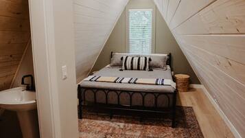 1 slaapkamer, een bureau, een strijkplank/strijkijzer, gratis wifi