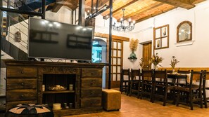 Dining - Casa Rural (Hostafrancs)