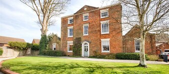 Libbard house is a Georgian Period property 1800