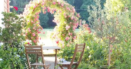stylish, idyllic apartment with mountain view