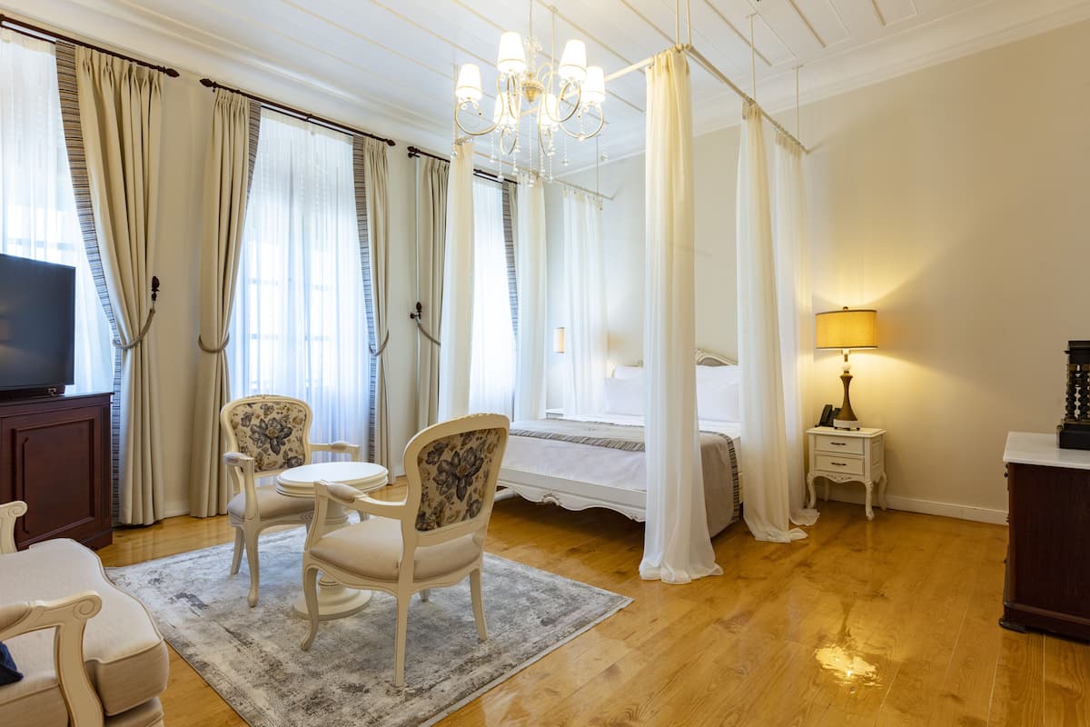 Royal-Zimmer, 1 Doppelbett, Meerblick