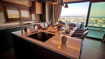 Apartment | Private kitchen | Fridge, oven, stovetop, electric kettle