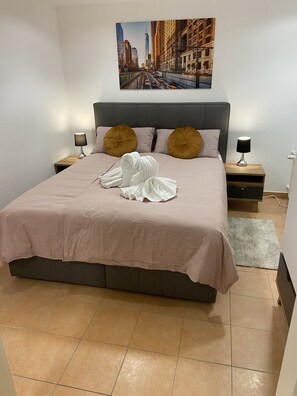 3 Schlafzimmer, Bügeleisen/Bügelbrett, Reisekinderbett, kostenloses WLAN