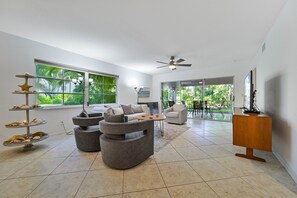 智能電視、DVD 播放機、 辦公室、打印機