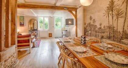 Villa Bougainvillier - quays of Trouville-sur-Mer