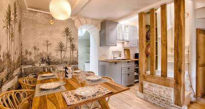 Villa Bougainvillier - quays of Trouville-sur-Mer