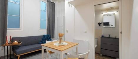 Televisie en een kantoor