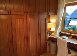 2 chambres, bureau, fer et planche à repasser, Wi-Fi