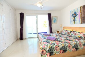 3 bedrooms, iron/ironing board, travel crib, free WiFi