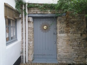 Exterior detail - Le Nid, a pretty little Réthaise (Saint-Clément-des-Baleines)