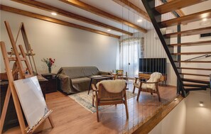 Smart TV, table tennis - 4 bedroom awesome home in Krnica (Krnica)