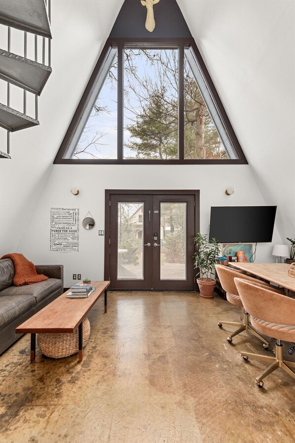 Smart TV - Peace Teepee - Walk to Shelby Park & local shops! (Nashville)