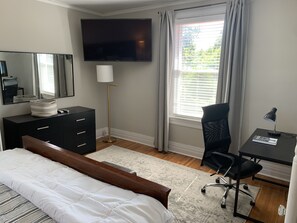 4 habitaciones, tabla de planchar con plancha y wifi gratis 