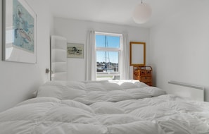 2 bedrooms, free WiFi - Beach front home in Hasle (Hasle)