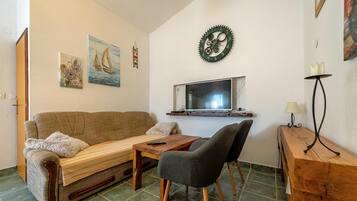 TV, foosball, table tennis