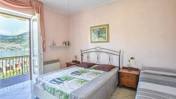 1 camera, ferro/asse da stiro, Wi-Fi gratuito