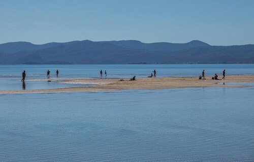 Lovely home in Bacina with WiFi