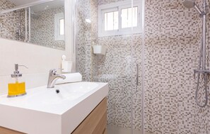 Dusche, Haartrockner