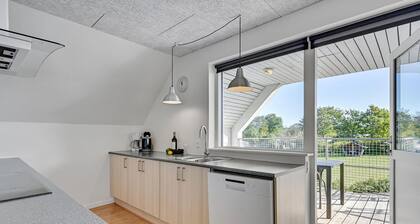 Beautiful apartment in Glesborg