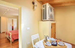 2 Schlafzimmer, Reisekinderbett, kostenloses WLAN