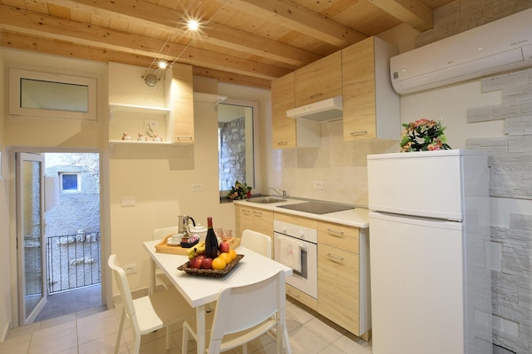 Refrigerador, horno, cafetera/tetera