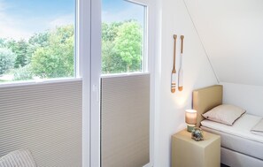 3 عدّة غرف نوم وسرير سفر وواي فاي مجانًا وملاءات أسرّة