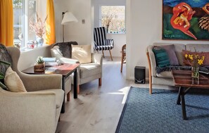 TV, fireplace, stereo - Amazing home in Nykøbing M with WiFi (Nykøbing M)