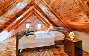 2 camere, culla da viaggio, Wi-Fi gratuito, lenzuola