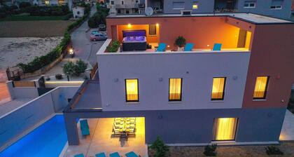 Gorgeous home in Trogir