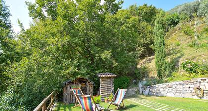 Lovely home in Bagolino with kitchen