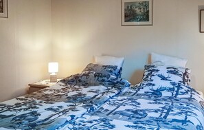 2 habitaciones, cuna de viaje, wifi gratis y ropa de cama 