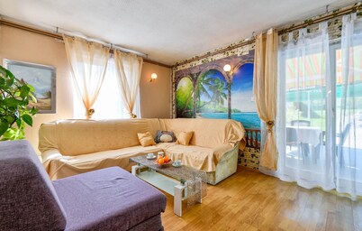 Awesome home in Nespes