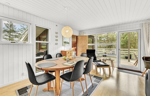 Dining - Beautiful home in Skjern with kitchen (Skjern)