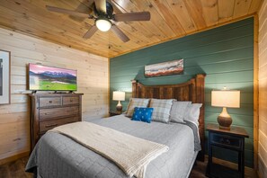 4 habitaciones, tabla de planchar con plancha y cuna de viaje 