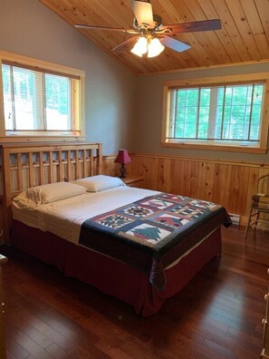 5 Schlafzimmer, Bügeleisen/Bügelbrett, kostenloses WLAN, Bettwäsche