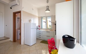 Kühlschrank, Herdplatte