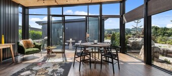 Toka Ridge 1bd Lake View Lux Villa w/ HotTub
