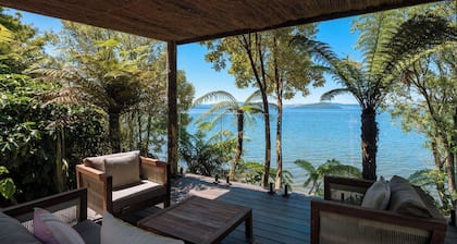 Toka Ridge Lake View, Lux Villa 2bd2bth w/ HotTub