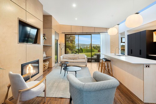 Toka Ridge Lake View, Lux Villa 2bd2bth w/ HotTub