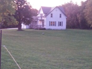 Exterior - Quiet, remotely located in the country. (Eden Valley)