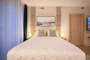 2 Schlafzimmer, Schreibtisch, Bügeleisen/Bügelbrett, kostenloses WLAN