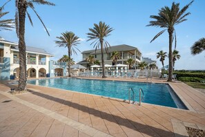 Condo (3 Bedrooms) | Servicio de la propiedad